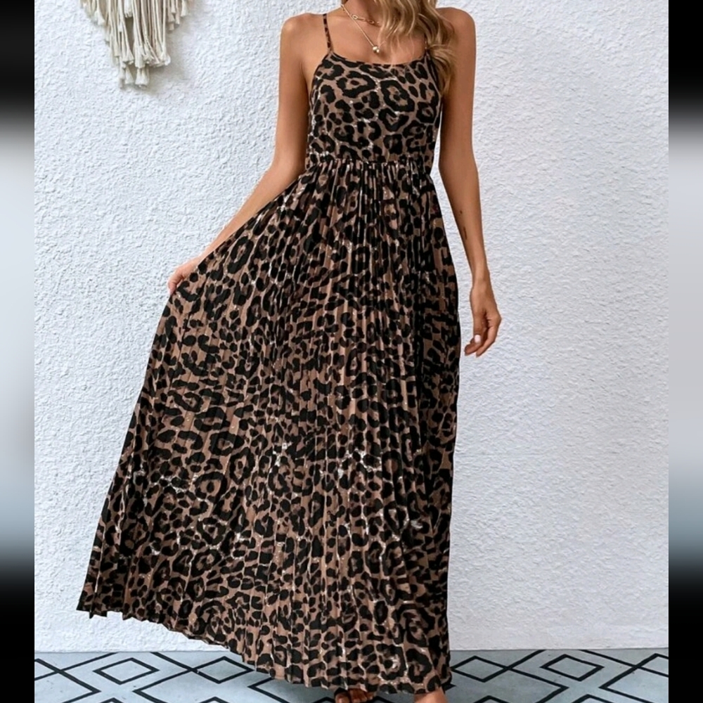 Leopard Print Cami Pleated Maxi Skirt Dress - Picture 3 of 6